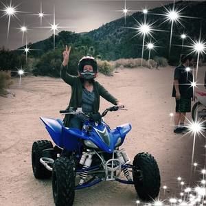 Meet your Posher, Annabella